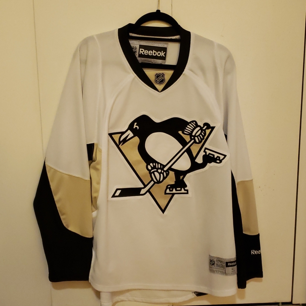 Reebok penguin